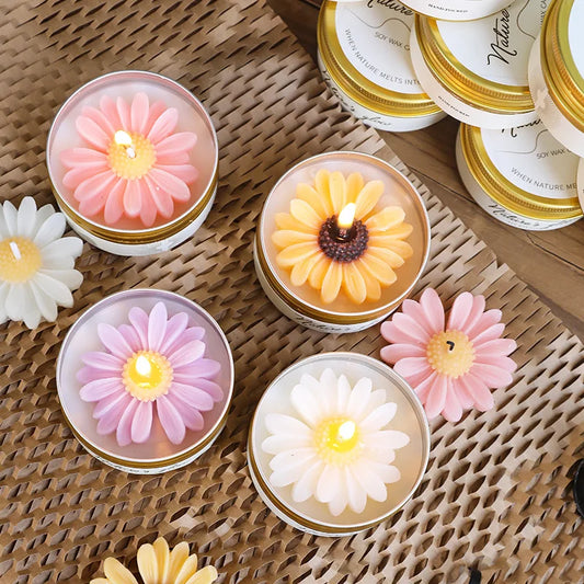 Small flower scented candle